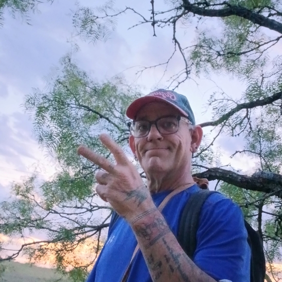 Meet your Posher, Shane Posting Soon,little Bit Of Everything - Picture 5 of 11